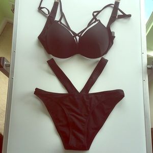Black Strappy Bikini: Top + Bottomes Set